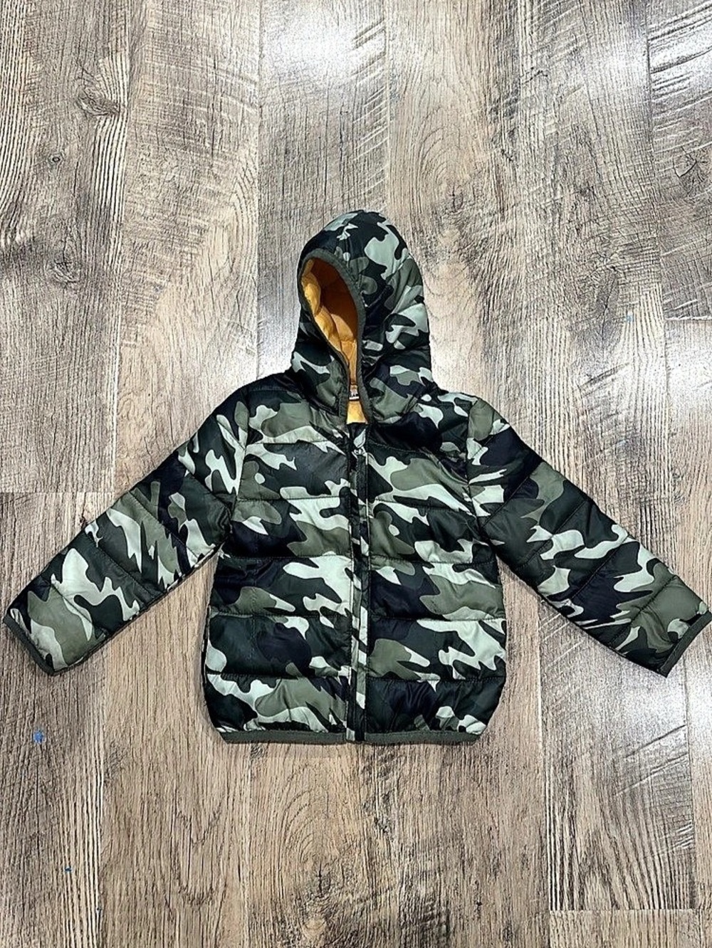 Epic Threads Boys 2T Camo Puffer Jacket Like New